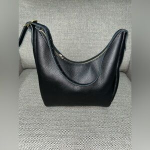 Portland Leather Goods Medium Aspen-Pebbled Black